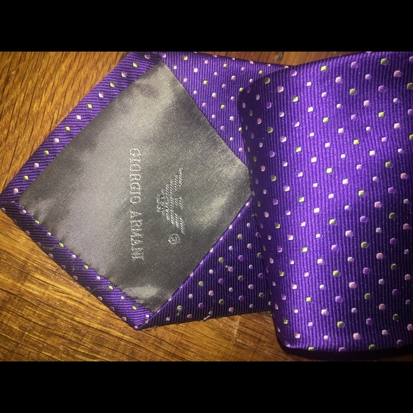 SOLD!!!! Giorgio Armani 100% silk tie. - Picture 3 of 8